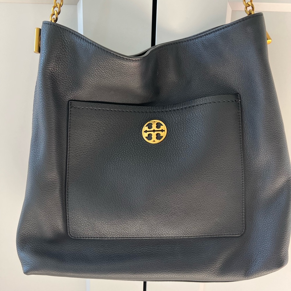 Tory Burch Black Chelsea Chain Hobo - Picture 7 of 17